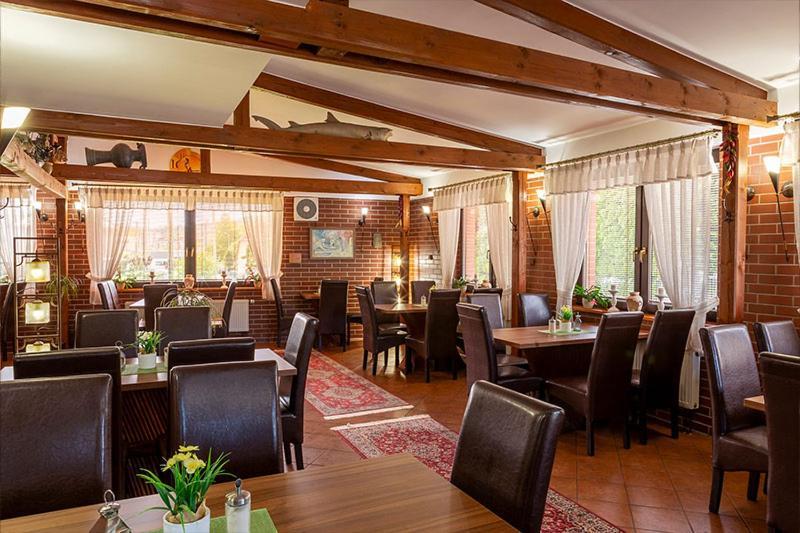Rožnov pod Radhoštěm Hotel El Greco מראה חיצוני תמונה