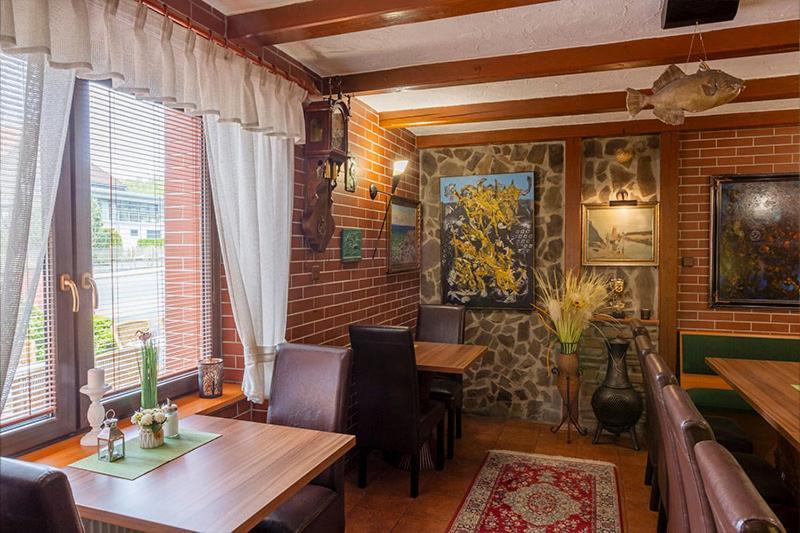 Rožnov pod Radhoštěm Hotel El Greco מראה חיצוני תמונה